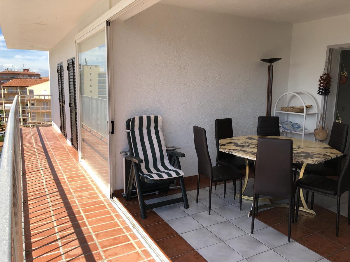J&V Sol I Mar 17 Apartment Roses Exterior photo